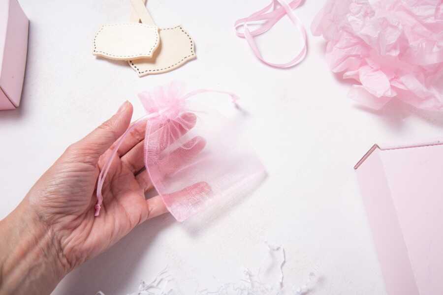 pink organza bags