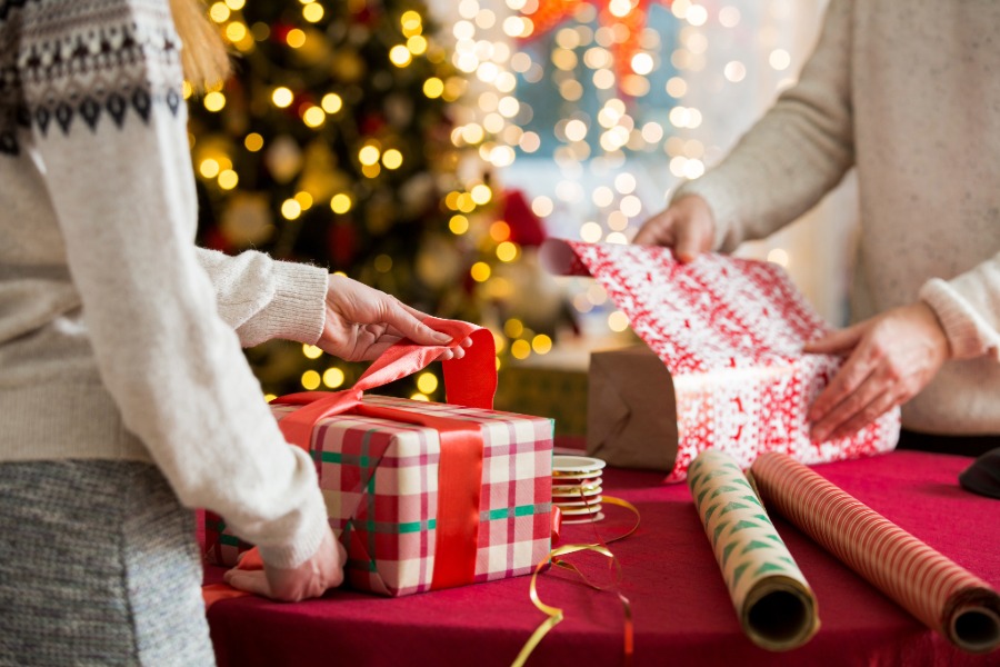 Gift Wrapping as a Seasonal Service