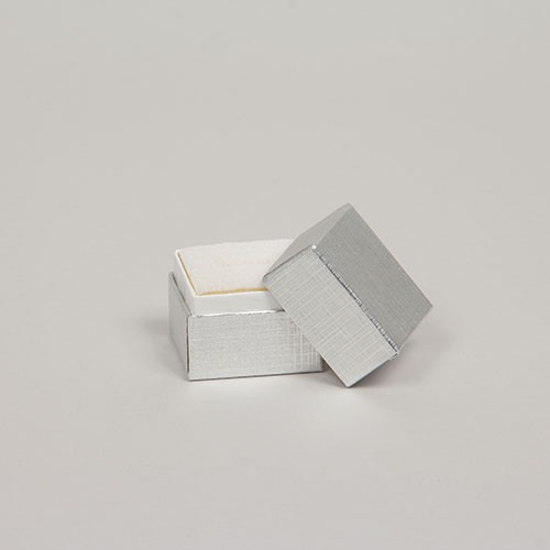 (#102) 1-1/2 x 1-1/4 x 1-1/2 SILVER LINEN JEWELRY BOXES