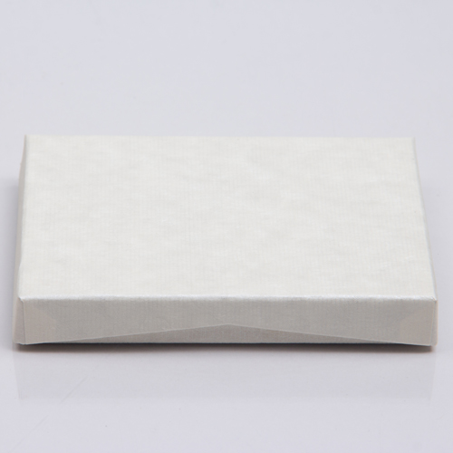 4-5/8 x 3-3/8 x 5/8 IVORY RIB GIFT CARD BOX WITH PLATFORM INSERT