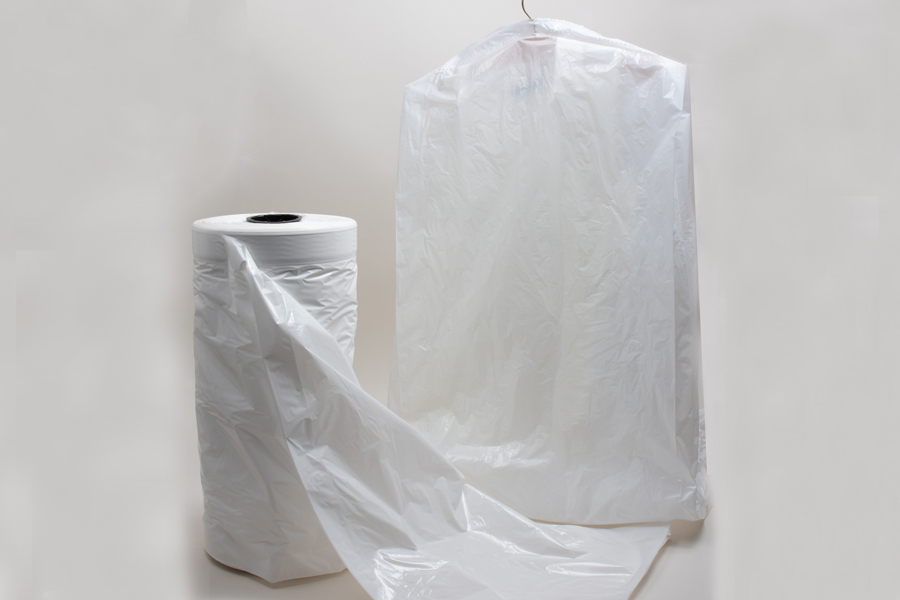 21 X 3 X 54 HEAVYWEIGHT ROLL PLASTIC GARMENT BAGS