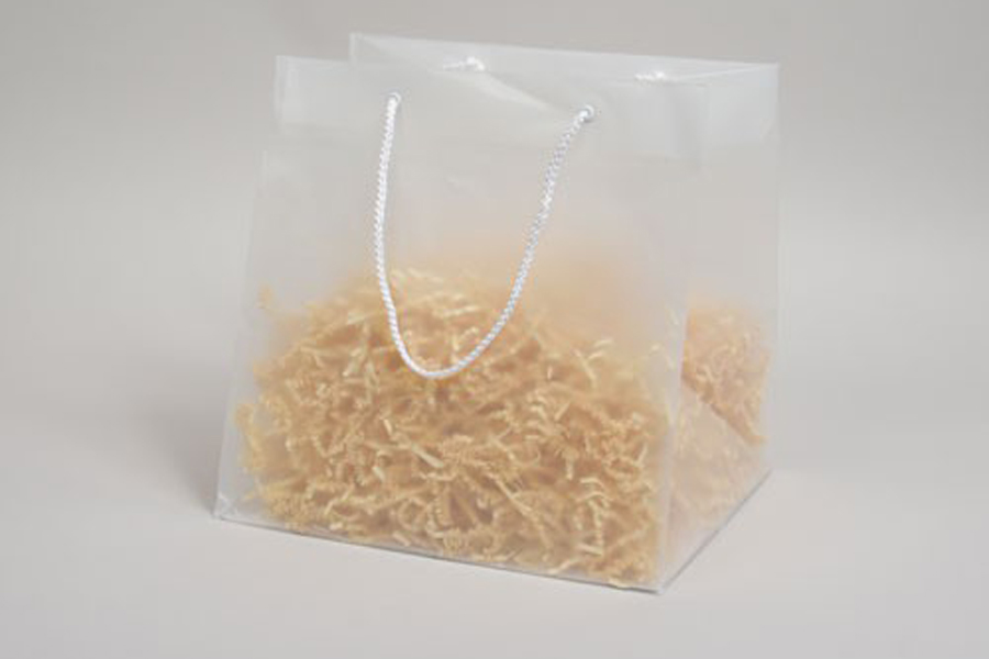 11 x 9 x 11 CLEAR FROSTED ROPE HANDLED EUROTOTE PLASTIC BAGS - 4 mil