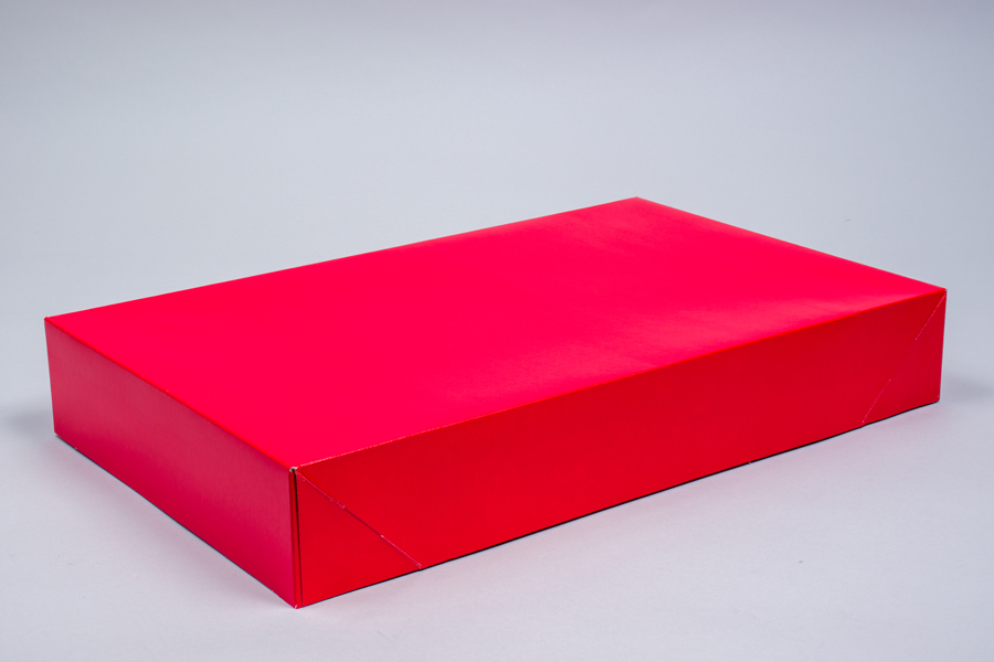 19 x 12 x 3 RED GLOSS APPAREL BOX