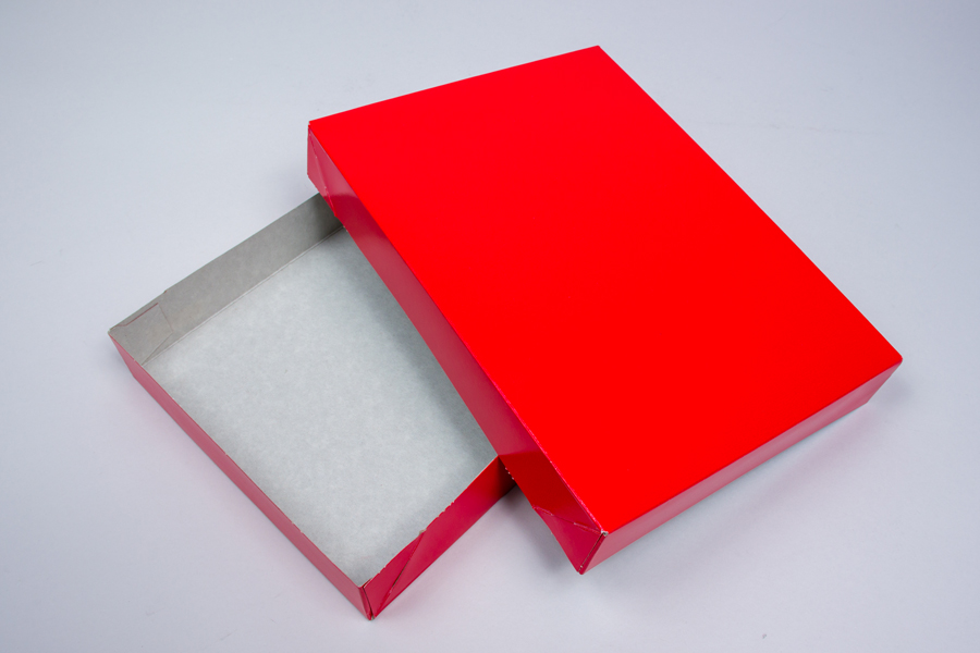 19 x 12 x 3 RED GLOSS APPAREL BOX