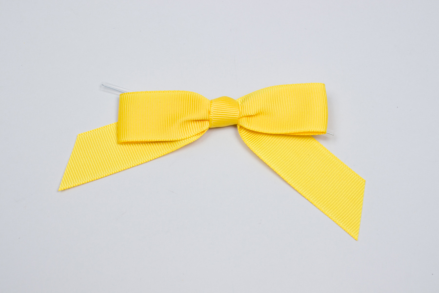 Pre-tied Grosgrain Bow with Twist Tie: Red - Summer's Sweet Shoppe