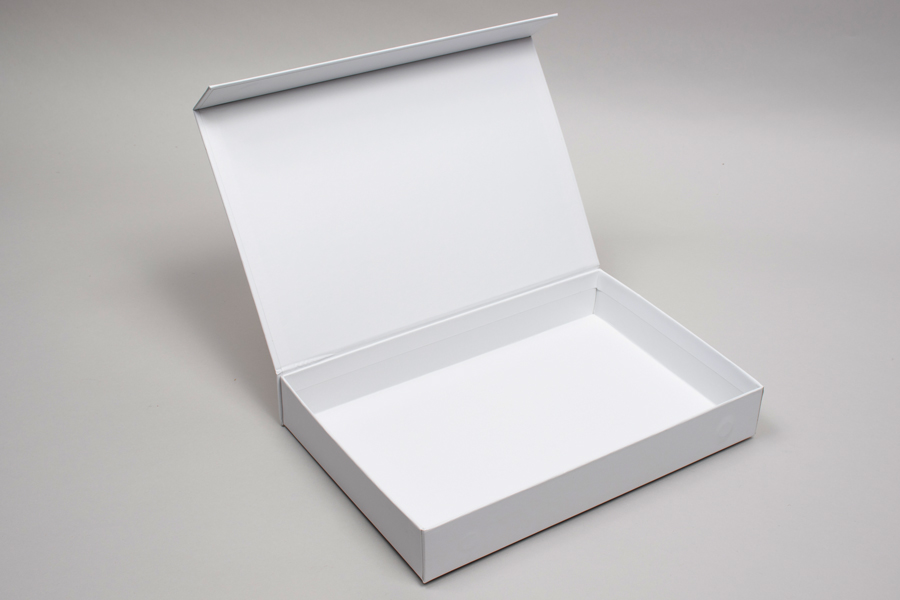 10-13/16” x 7-3/16” x 1-9/16” MATTE WHITE RIGID MAGNETIC LID GIFT BOXES