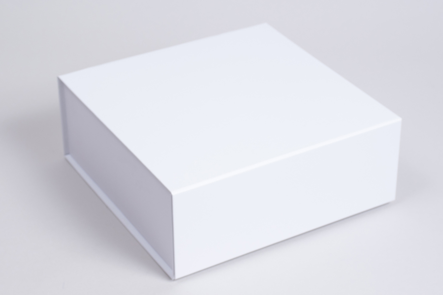 8 x 8 x 3-1/8  MATTE WHITE MAGNETIC LID GIFT BOXES