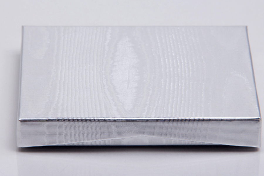 4-5/8 x 3-3/8 x 5/8 METALLIC SILVER GIFT CARD BOX WITH POP-UP INSERT