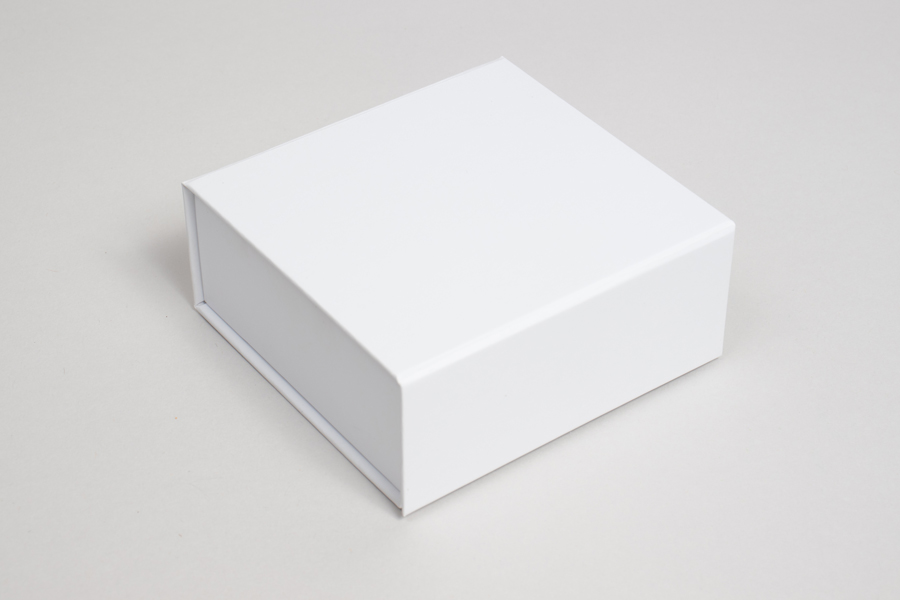 3-5/8 x 3-1/2 x 1-1/2 MATTE WHITE MAGNETIC LID GIFT BOXES