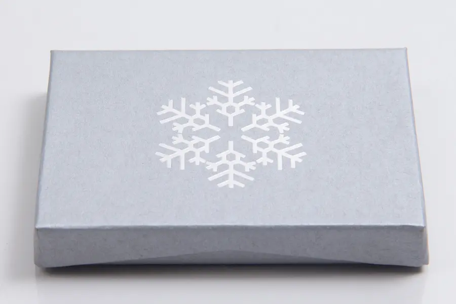 4-5/8X3-3/8X5/8 KRAFTY SILVER SNOW PAPER POP UP INSERT