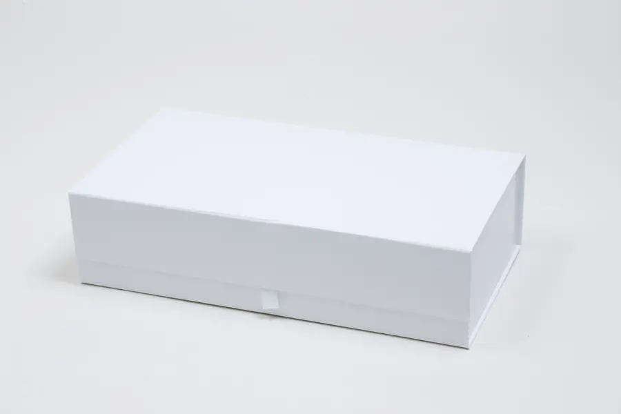 13-1/2X7X3-1/2 GLOSS WHITE MAGNETIC BOX