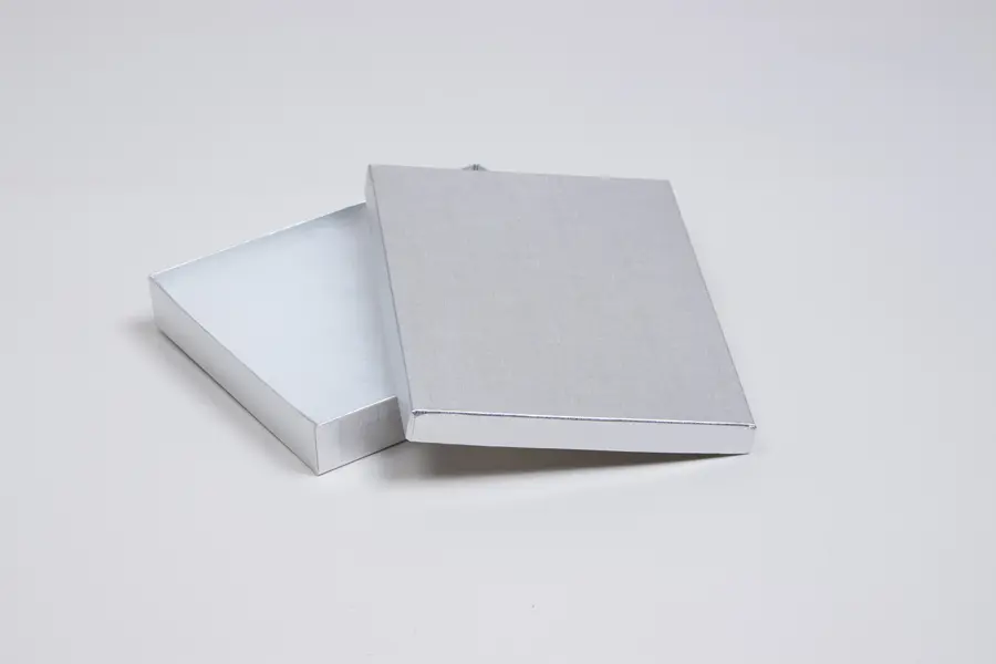 #53 - JEWELRY BOX -SILVER LINEN