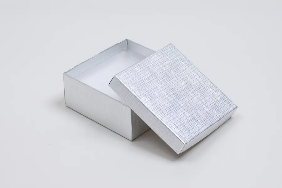 #33D JEWELRY BOX-SILVER LINEN