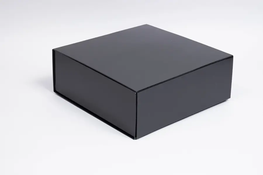 12X12X4-1/2 GLOSS BLACK MAGNETIC BOX