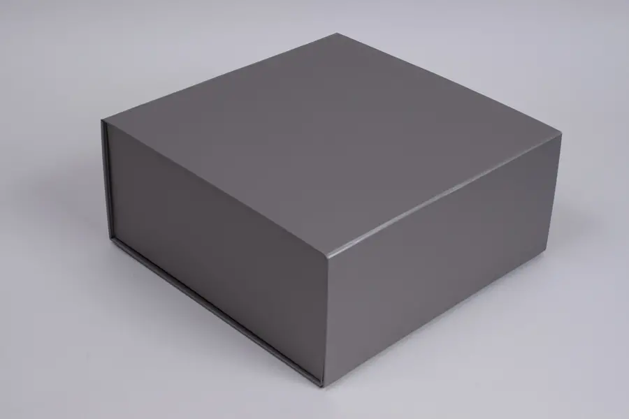 10X10X4-1/2 MATTE SILVER MAGNETIC BOX