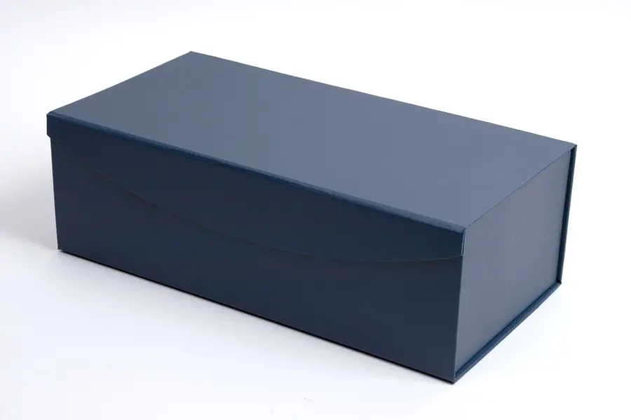 13 X 6-1/2 X 4-1/4 NAVY LEATHER CURVED FLAP MAGNETIC BOX