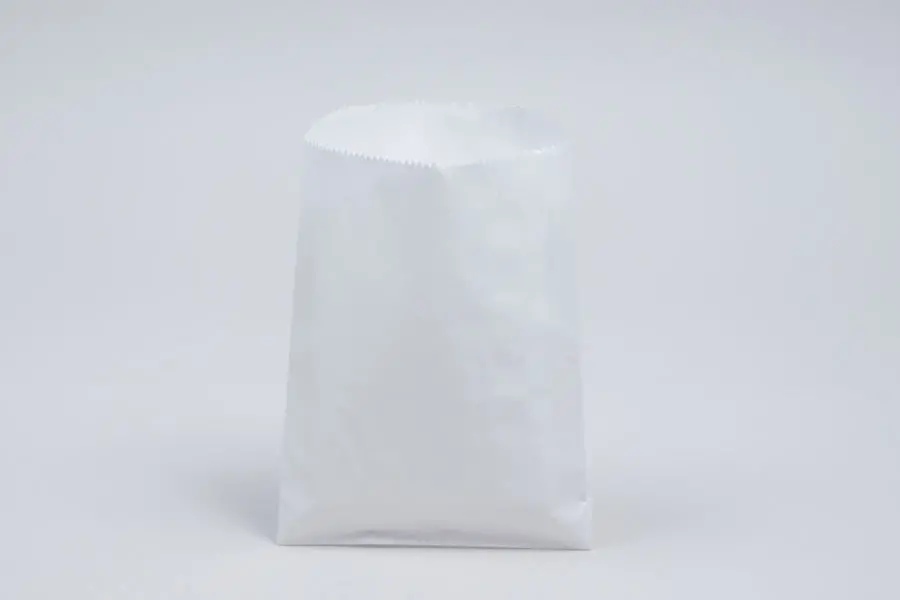 1/2#  5 3/4 X  7 1/2 WHITE GOURMET GLASSINE MERCHANDISE BAG