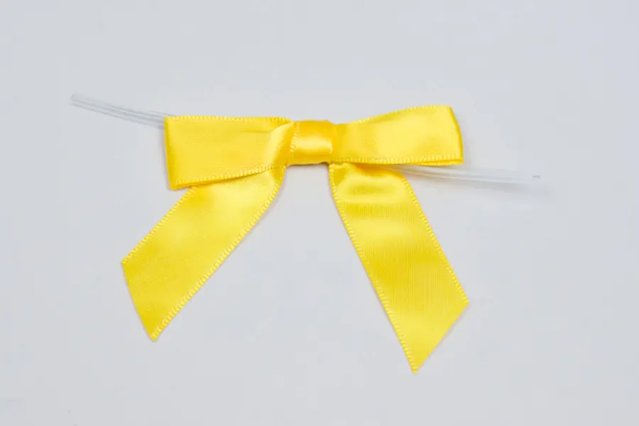 2-1/2" X 2" SATIN DAFFODIL PRE-TIED BOW CLEAR TWIST TIE