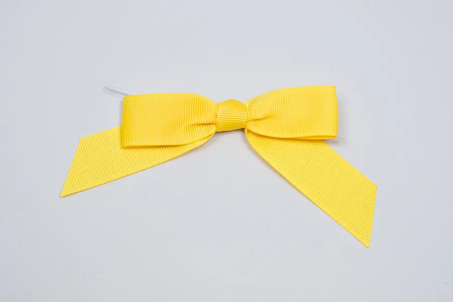 3-1/2" X 2-3/4" GROSGRAIN SOLID MAIZE PRE-TIED BOW CLEAR TWIST TIE
