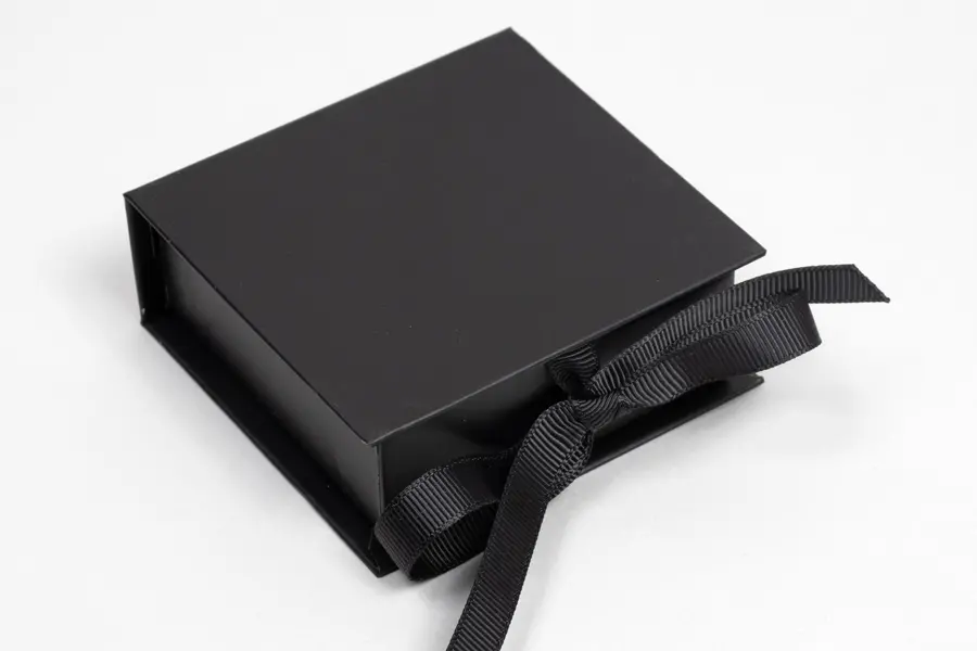 2-3/4X2-3/4X1 MATTE BLACK W/ BLACK RIBBON JEWELRY BOX