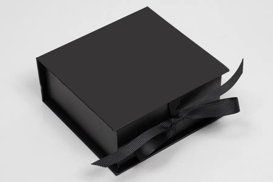 3-1/2X3-1/2X1-1/2 MATTE BLACK W/ BLACK RIBBON JEWELRY BOX