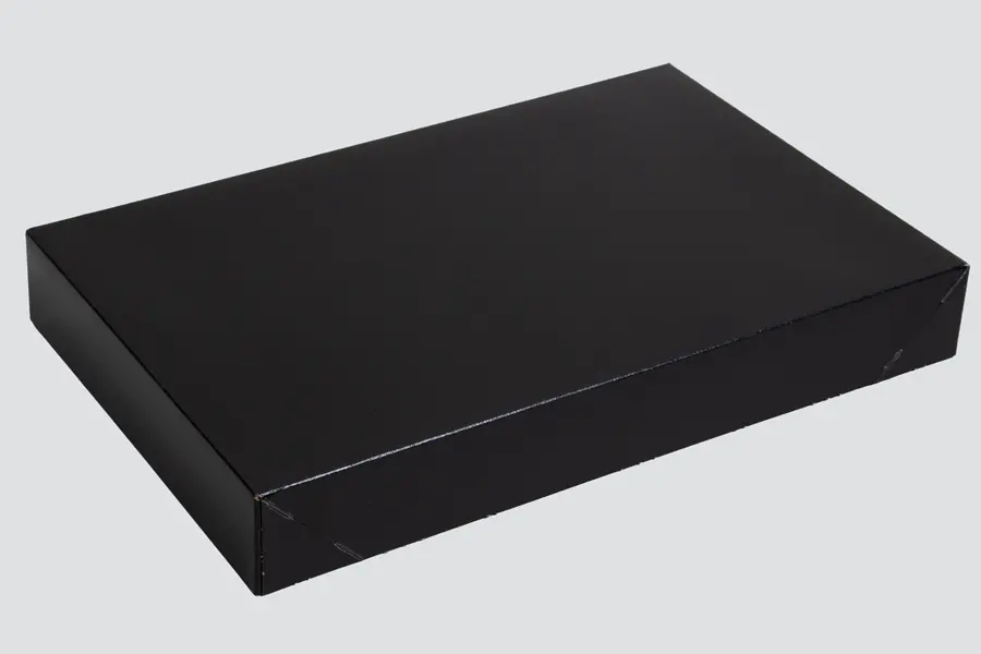 15X9.5X2 BLACK GLOSS APPAREL BOX