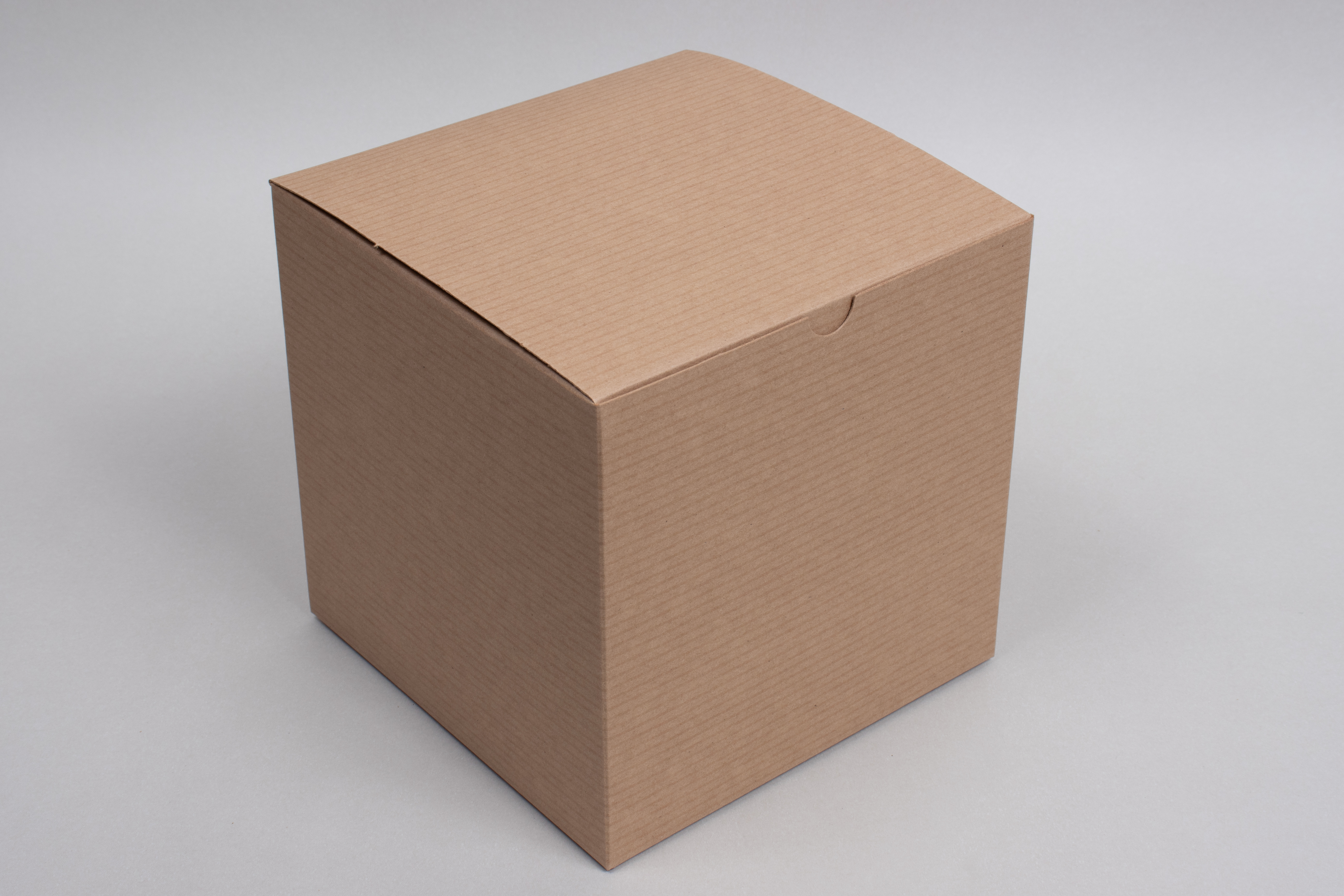 SIDE UP BOX　Shim.Craft NATURE TONES 6x6x6-kraft-closed.jpg