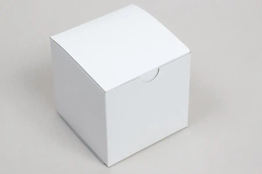 4X4X4 WHITE GIFT BOX