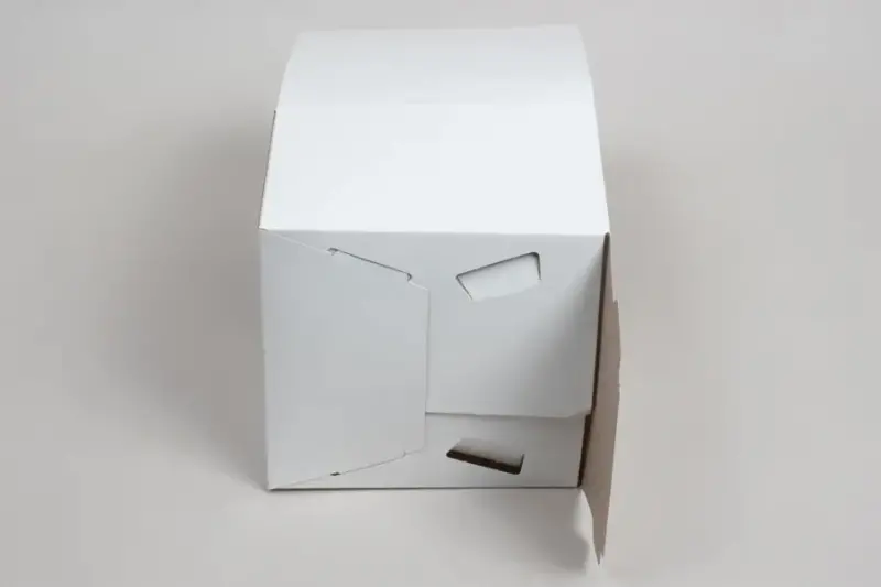 8 x 8 x 3-1/2 White Gloss Tuck-Top Gift Boxes